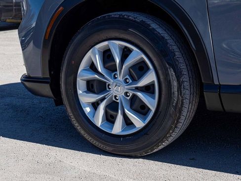 Used 2023 Honda CR-V LX image 7