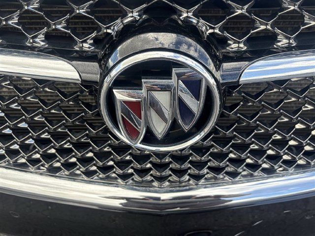 Used 2020 Buick Enclave Avenir w/ Avenir Technology Package AWD/4WD image 32