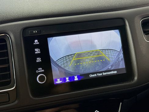 Used 2021 Honda HR-V EX image 2
