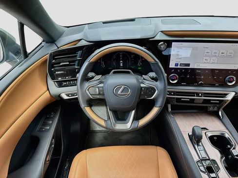 Used 2024 Lexus RX 350 w/ Convenience Package AWD/4WD image 18