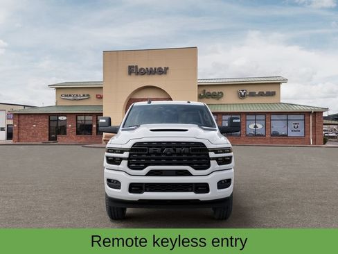 New 2026 RAM 2500 Limited AWD/4WD image 8