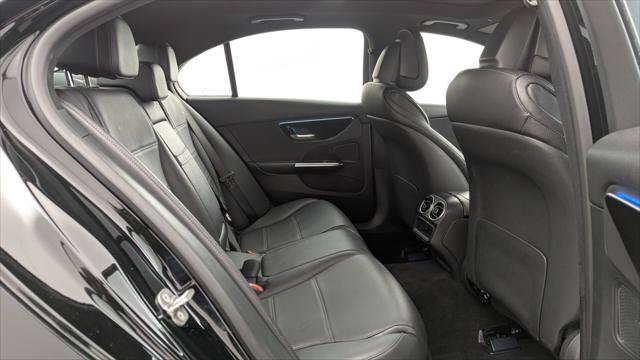Used 2025 Mercedes-Benz C 300 Sedan image 19