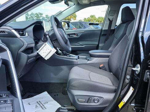 New 2025 Toyota RAV4 XLE w/ Convenience Package image 7