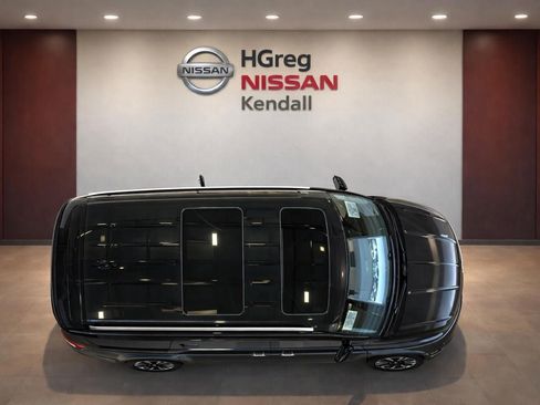 Used 2022 Kia Carnival SX Prestige image 6