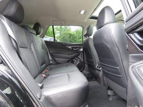 Used 2023 Subaru Outback Limited XT AWD/4WD image 16