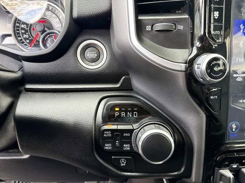 Used 2020 RAM 1500 Big Horn AWD/4WD image 24