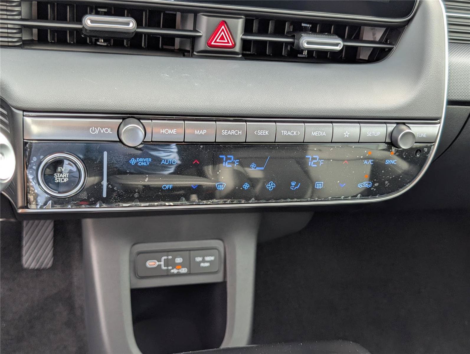 New 2027 Hyundai Ioniq 5 SEL AWD/4WD image 25