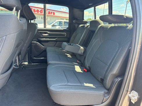 Used 2023 RAM 1500 Big Horn AWD/4WD image 6