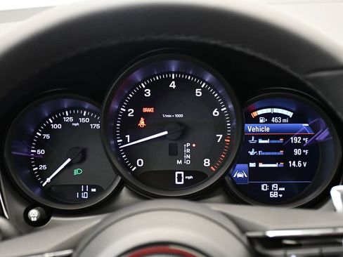 Certified 2026 Porsche Macan AWD/4WD image 29