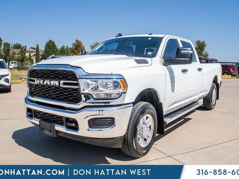 Used 2024 RAM 3500 Tradesman w/ Chrome Appearance Group AWD/4WD image 26