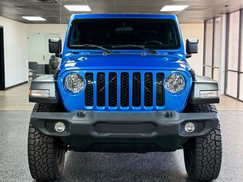 Used 2020 Jeep Gladiator Sport w/ Quick Order Package 24S image 4