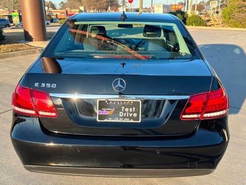 Used 2014 Mercedes-Benz E 350 Sedan image 17