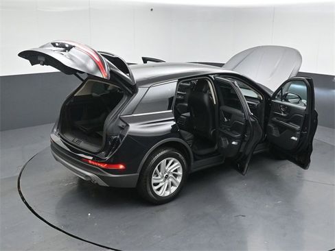 Certified 2024 Lincoln Corsair AWD image 49