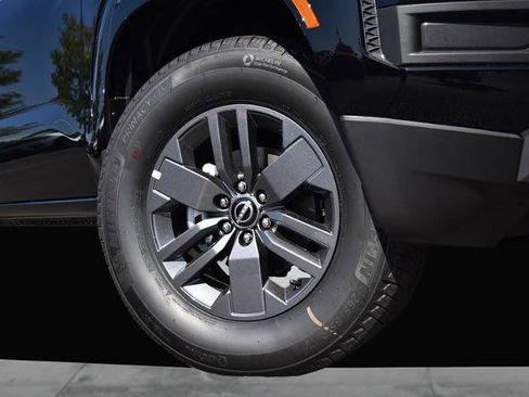 New 2026 Nissan Frontier SV image 3