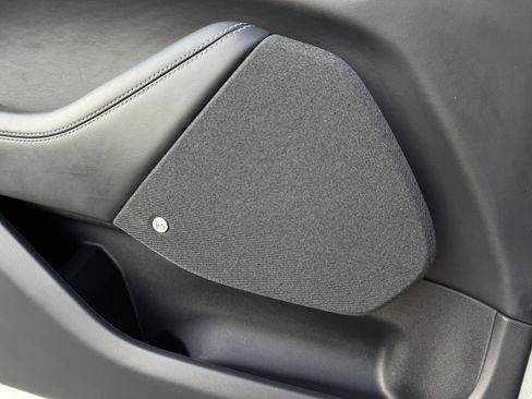 Used 2021 Ford Mustang Mach-E Premium image 32