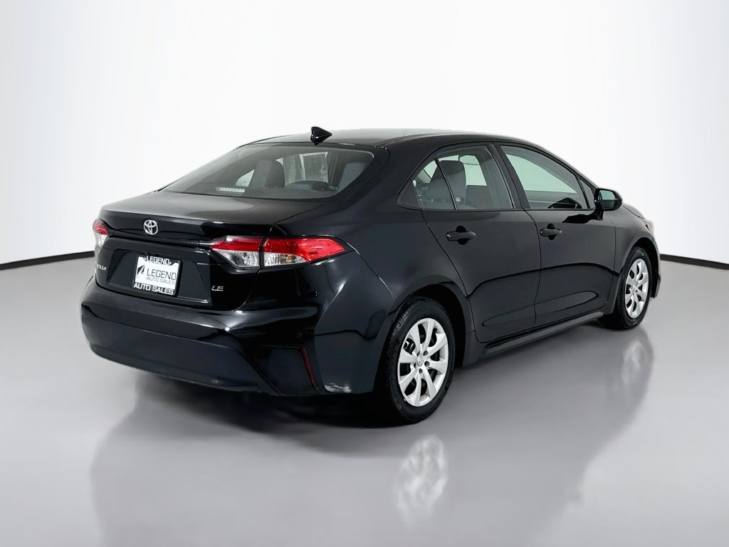 Used 2025 Toyota Corolla LE FWD image 6
