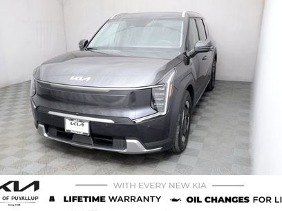 New 2026 Kia EV9 Wind