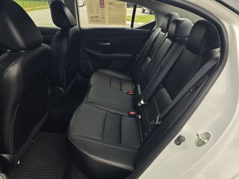 Certified 2023 Nissan Sentra SR w/ SR Premium Package FWD image 11