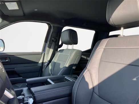 Used 2026 Toyota Tundra Limited w/ TRD Off-Road Package image 9