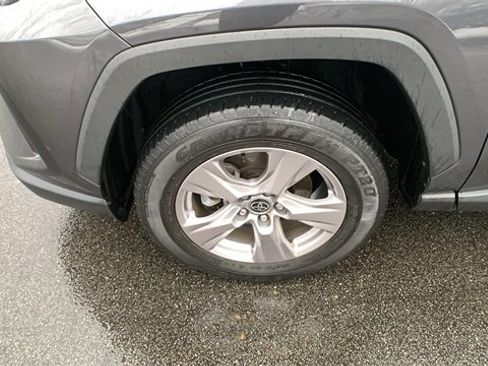 Used 2023 Toyota RAV4 XLE image 32