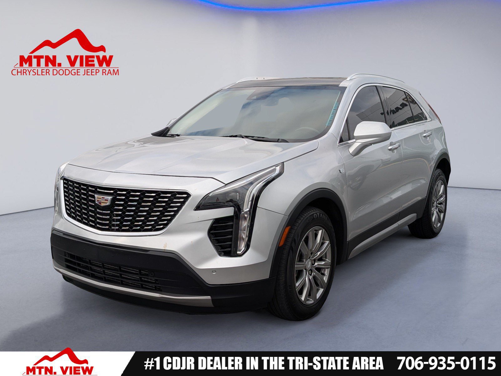 Used 2020 Cadillac XT4 Premium Luxury w/ Driver Awareness Package AWD/4WD image 1
