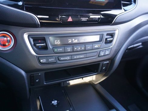 Used 2024 Honda Passport TrailSport image 19