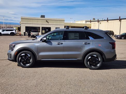 New 2026 Kia Sorento EX AWD/4WD image 2