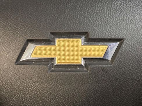 Used 2023 Chevrolet Equinox LT image 24