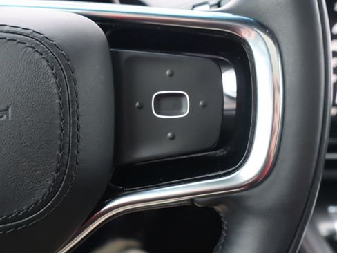 Used 2024 Lincoln Nautilus Reserve w/ Equipment Group 202A image 16