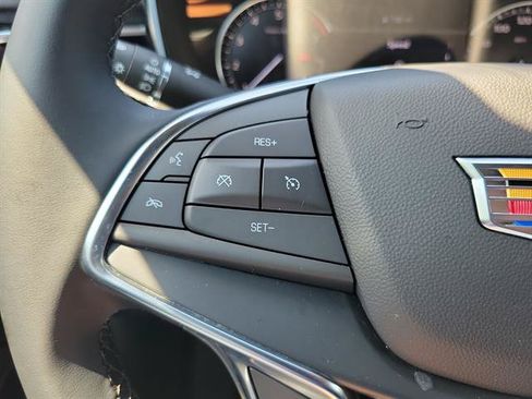 Certified 2025 Cadillac XT5 Luxury FWD image 52