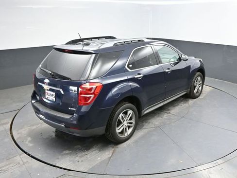 Used 2017 Chevrolet Equinox Premier w/ Enhanced Convenience Package image 29