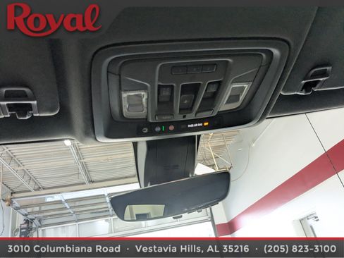 Used 2019 GMC Sierra 1500 Denali w/ Denali Ultimate Package AWD/4WD image 23