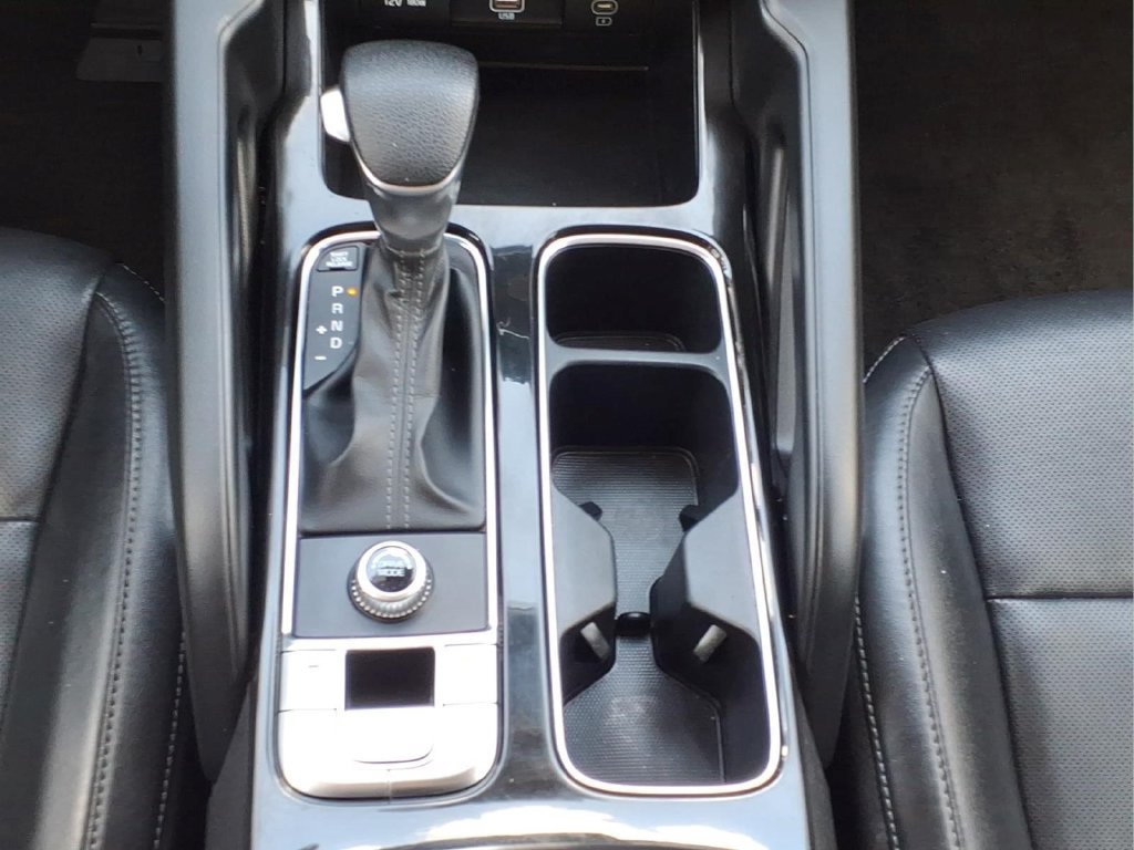 Used 2023 Kia Telluride LX FWD image 21