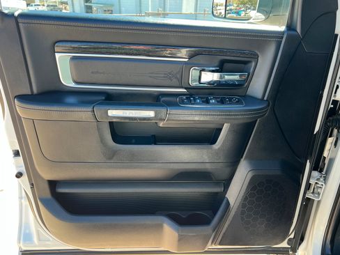 Used 2017 RAM 2500 Limited image 15