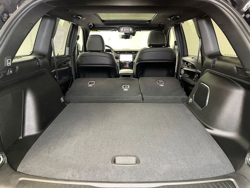 New 2024 Jeep Grand Cherokee Limited 4xe w/ Luxury Tech Group II image 18