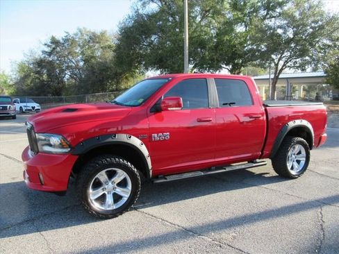 Used 2018 RAM 1500 Sport image 4