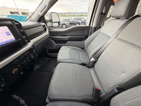 Used 2026 Ford F250 XLT AWD/4WD image 33