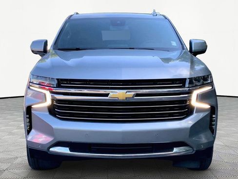Used 2024 Chevrolet Tahoe LT RWD image 2