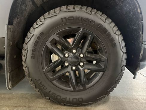 Used 2020 Chevrolet Silverado 1500 RST w/ True North Edition AWD/4WD image 11