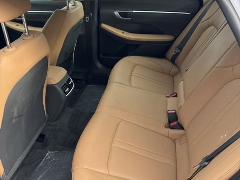 Used 2025 Hyundai Sonata Limited image 11