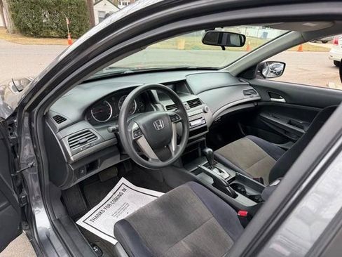 Used 2010 Honda Accord LX image 28