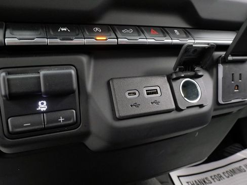 Used 2023 Chevrolet Silverado 1500 Custom w/ LPO, Dark Essentials Package AWD/4WD image 26