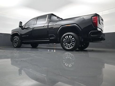 Used 2024 GMC Sierra 2500 Denali Ultimate AWD/4WD image 27