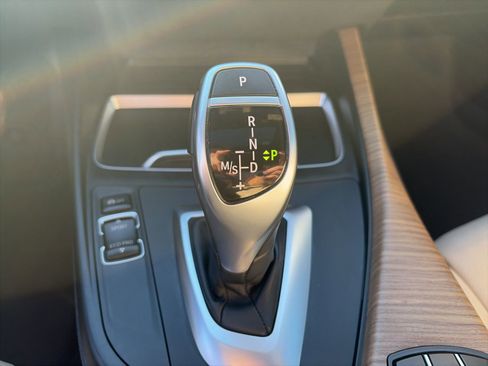 Used 2018 BMW 230i Coupe image 22