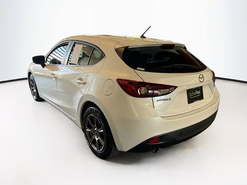 Used 2016 MAZDA MAZDA3 i Touring FWD image 5