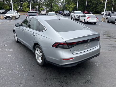 Used 2024 Honda Accord LX image 7