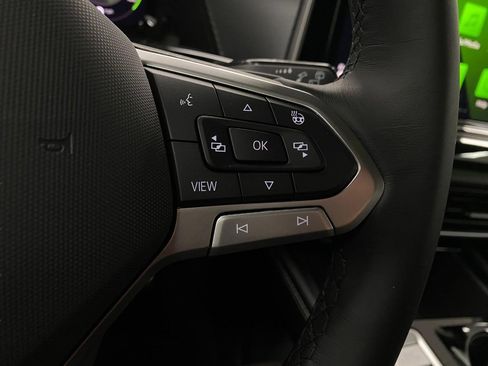 New 2026 Volkswagen Atlas Cross Sport SEL R-Line AWD/4WD image 18