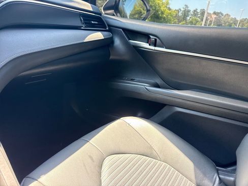 Used 2024 Toyota Camry SE FWD image 18