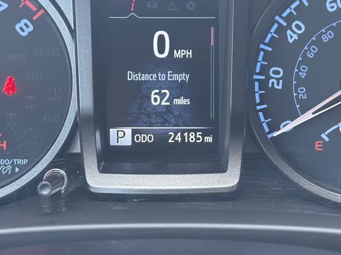 Used 2023 Toyota Tacoma TRD Off-Road w/ Technology Package image 21