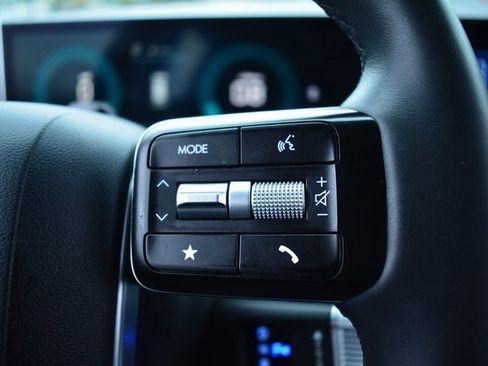 Used 2025 Hyundai Santa Fe SEL image 29